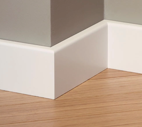 LAGRUS Listwa przypodłogowa WILGOCIOODPORNA CLASSIC R1 Plus BIAŁA 2,44m